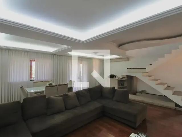 Casa aluguel em Região Geográfica Imediata de Belo Horizonte, Região Metropolitana de Belo Horizonte