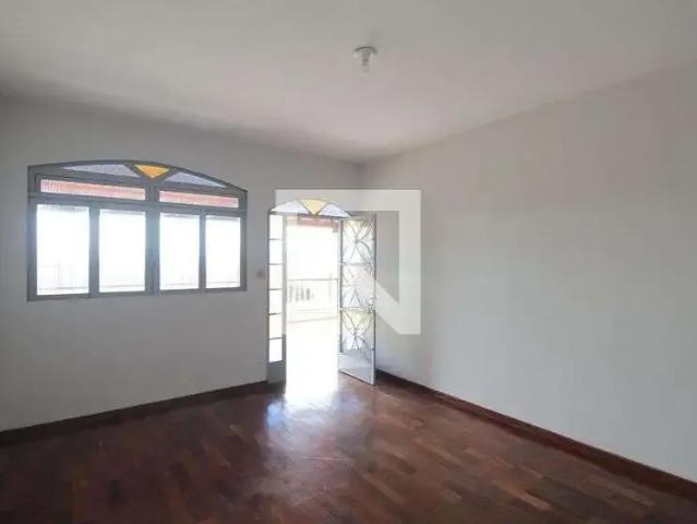 Casa aluguel em Região Geográfica Imediata de Belo Horizonte, Região Metropolitana de Belo Horizonte
