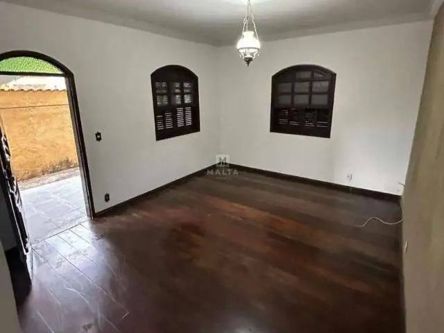 Casa aluguel em Região Geográfica Imediata de Belo Horizonte, Região Metropolitana de Belo Horizonte