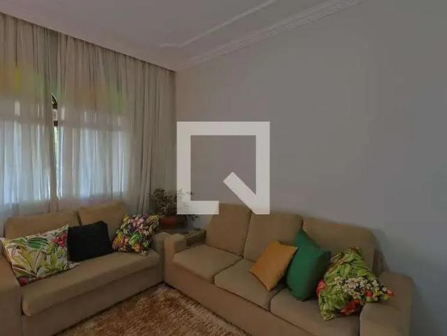 Casa aluguel em Região Geográfica Imediata de Belo Horizonte, Região Metropolitana de Belo Horizonte