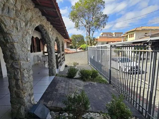 Casa aluguel em Região Geográfica Imediata de Belo Horizonte, Região Metropolitana de Belo Horizonte