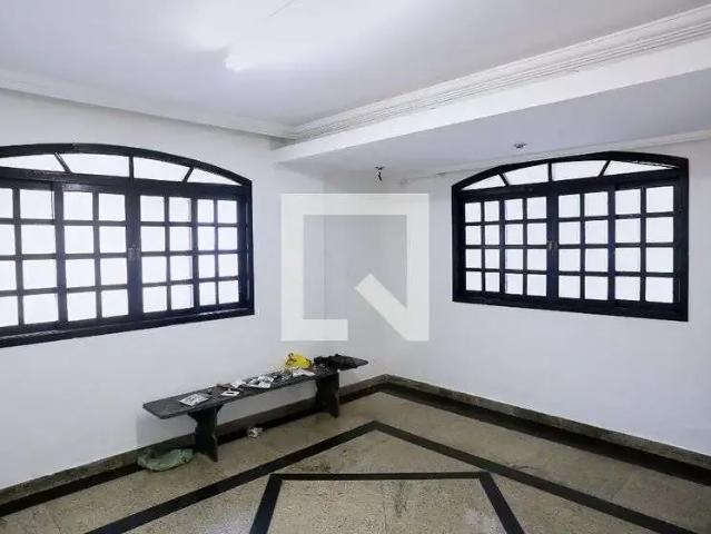 Casa aluguel em Região Geográfica Imediata de Belo Horizonte, Região Metropolitana de Belo Horizonte