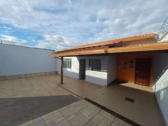 Casa aluguel em Região Geográfica Imediata de Belo Horizonte, Região Metropolitana de Belo Horizonte