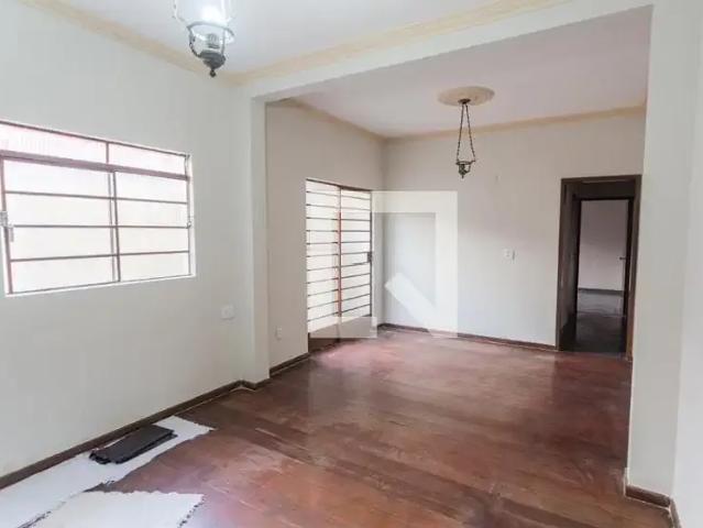 Casa aluguel em Região Geográfica Imediata de Belo Horizonte, Região Metropolitana de Belo Horizonte