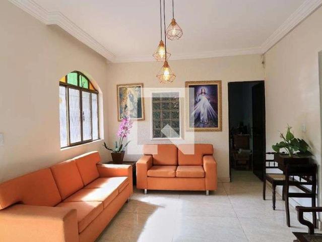 Casa aluguel em Região Geográfica Imediata de Belo Horizonte, Região Metropolitana de Belo Horizonte