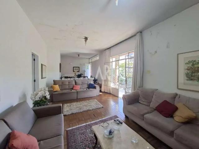 Casa aluguel em Santo Antônio, Belo Horizonte