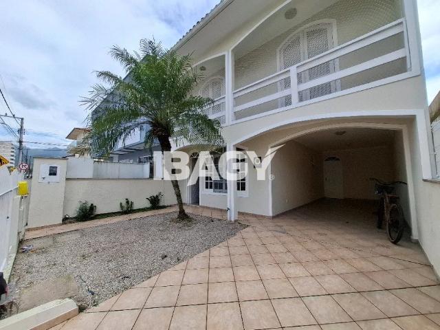 Casa aluguel em Região Geográfica Imediata de Florianópolis, Biguaçu