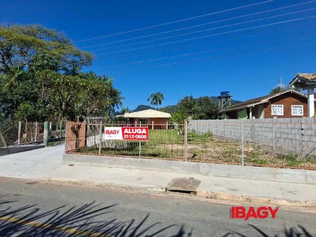 Casa aluguel em Região Geográfica Imediata de Florianópolis, Biguaçu