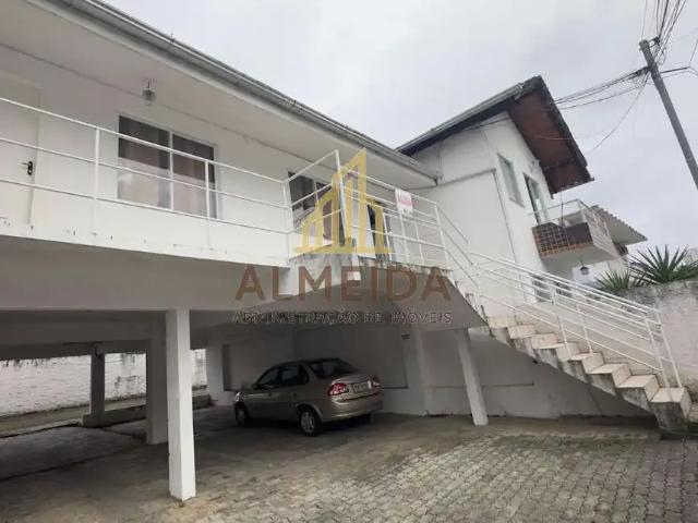 Casa aluguel em Região Geográfica Imediata de Blumenau, Blumenau