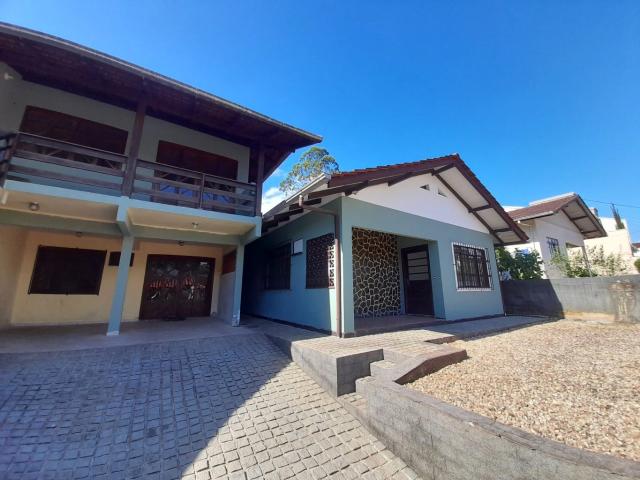 Casa aluguel em Blumenau, Região Geográfica Intermediária de Blumenau