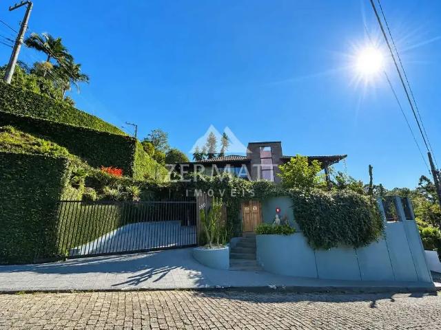 Casa aluguel em Região Geográfica Imediata de Blumenau, Blumenau