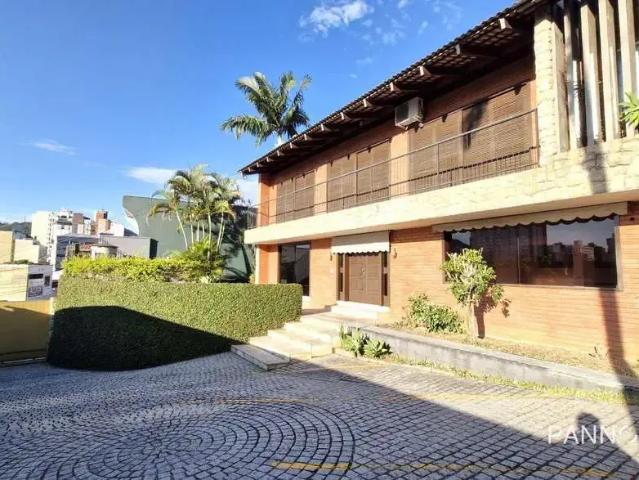 Casa aluguel em Região Geográfica Imediata de Blumenau, Blumenau