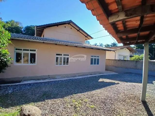 Casa aluguel em Região Geográfica Imediata de Blumenau, Blumenau