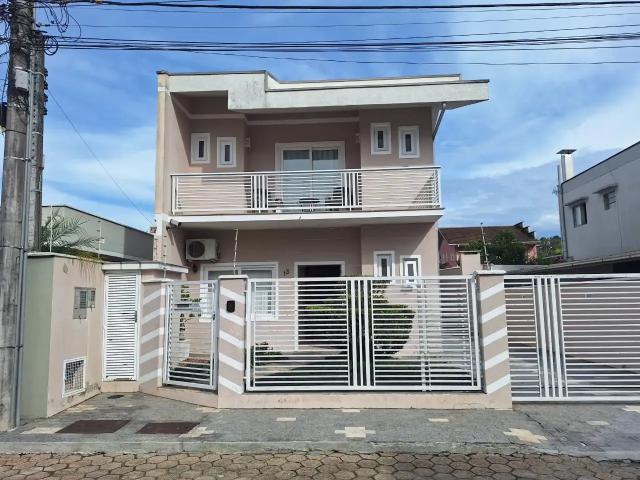 Casa aluguel em Região Geográfica Imediata de Blumenau, Blumenau
