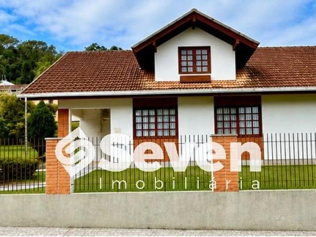 Casa aluguel em Região Geográfica Imediata de Blumenau, Blumenau