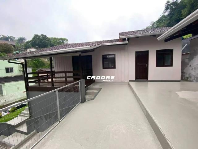 Casa aluguel em Região Geográfica Imediata de Blumenau, Blumenau