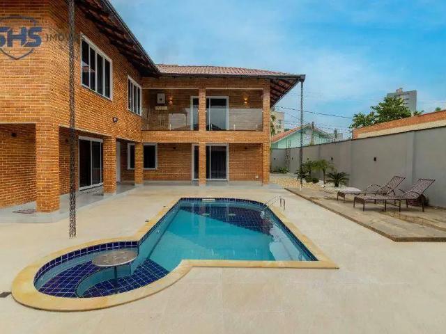 Casa aluguel em Região Geográfica Imediata de Blumenau, Blumenau