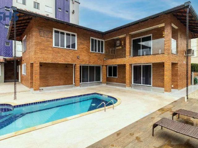 Casa aluguel em Região Geográfica Imediata de Blumenau, Blumenau