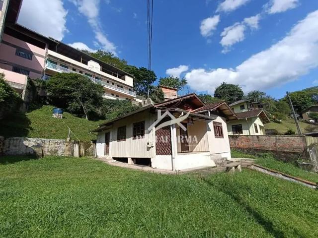 Casa aluguel em Região Geográfica Imediata de Blumenau, Blumenau