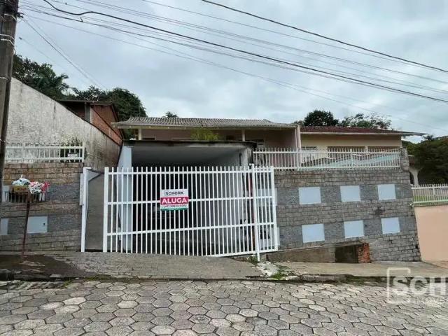 Casa aluguel em Região Geográfica Imediata de Blumenau, Blumenau