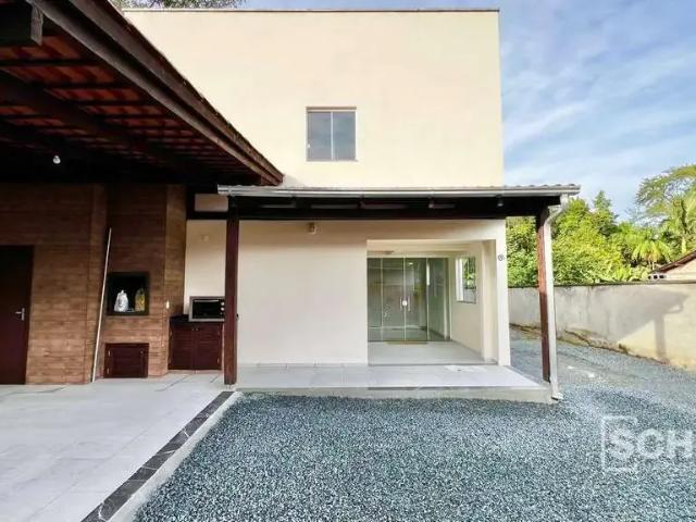 Casa aluguel em Região Geográfica Imediata de Blumenau, Blumenau