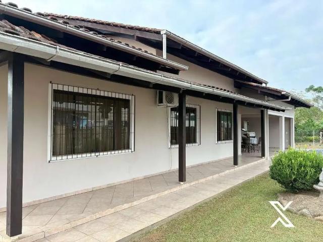 Casa aluguel em Região Geográfica Imediata de Blumenau, Blumenau