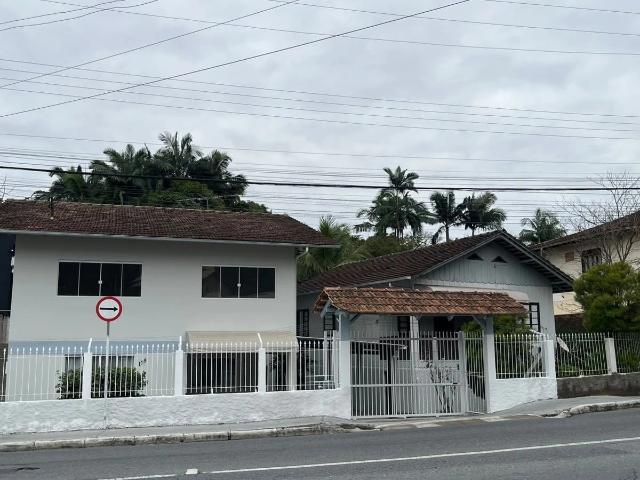 Casa aluguel em Blumenau, Região Geográfica Intermediária de Blumenau