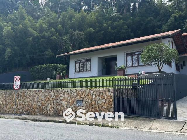 Casa aluguel em Blumenau, Região Geográfica Intermediária de Blumenau