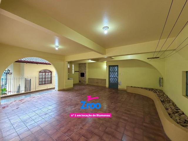Casa aluguel em Região Geográfica Imediata de Blumenau, Blumenau