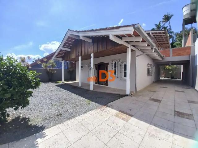 Casa aluguel em Região Geográfica Imediata de Blumenau, Blumenau
