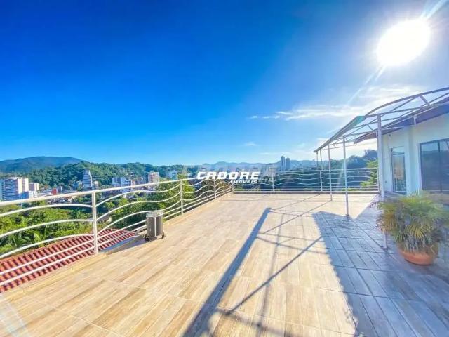 Casa aluguel em Região Geográfica Imediata de Blumenau, Blumenau