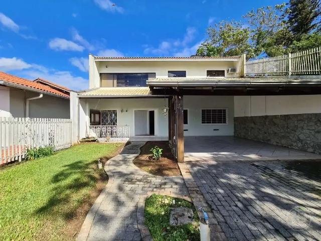 Casa aluguel em Região Geográfica Imediata de Blumenau, Blumenau
