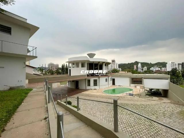 Casa aluguel em Região Geográfica Imediata de Blumenau, Blumenau