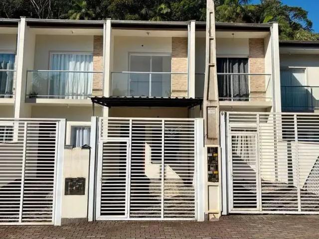 Casa aluguel em Região Geográfica Imediata de Blumenau, Blumenau
