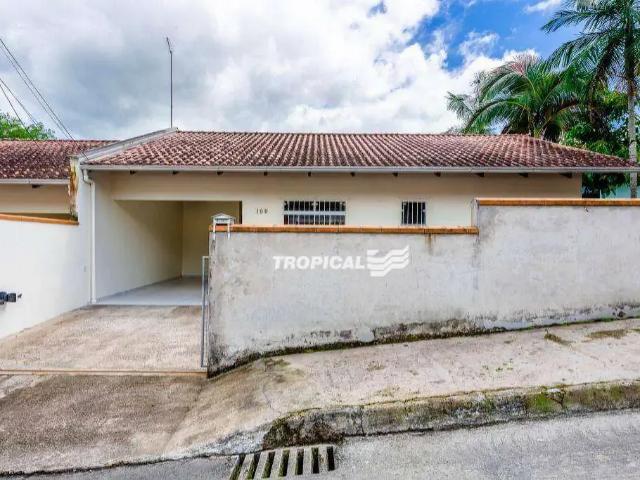 Casa aluguel em Região Geográfica Imediata de Blumenau, Blumenau