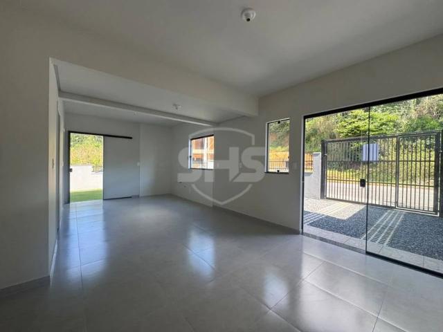 Casa aluguel em Região Geográfica Imediata de Blumenau, Blumenau