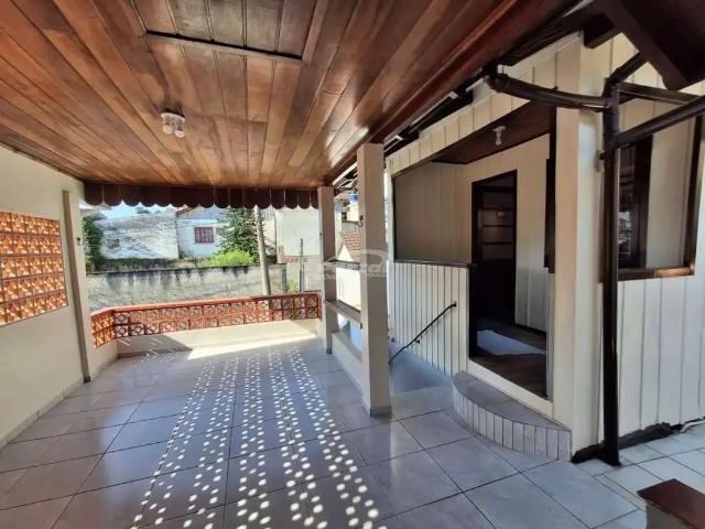 Casa aluguel em Região Geográfica Imediata de Blumenau, Blumenau