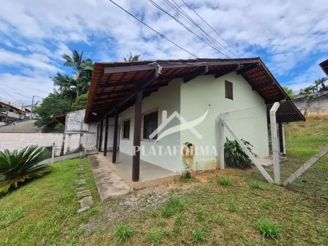 Casa aluguel em Região Geográfica Imediata de Blumenau, Blumenau