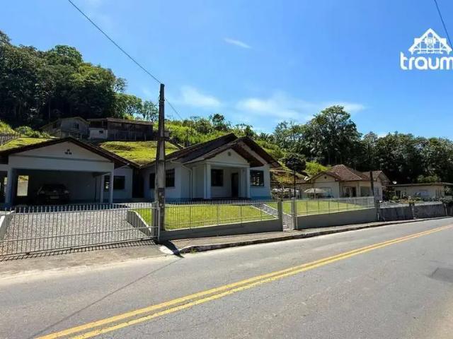 Casa aluguel em Região Geográfica Imediata de Blumenau, Blumenau