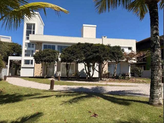 Casa aluguel em Região Geográfica Imediata de Itajaí, Bombinhas