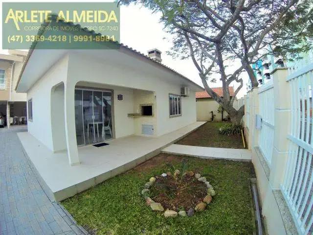 Casa aluguel em Região Geográfica Imediata de Itajaí, Bombinhas