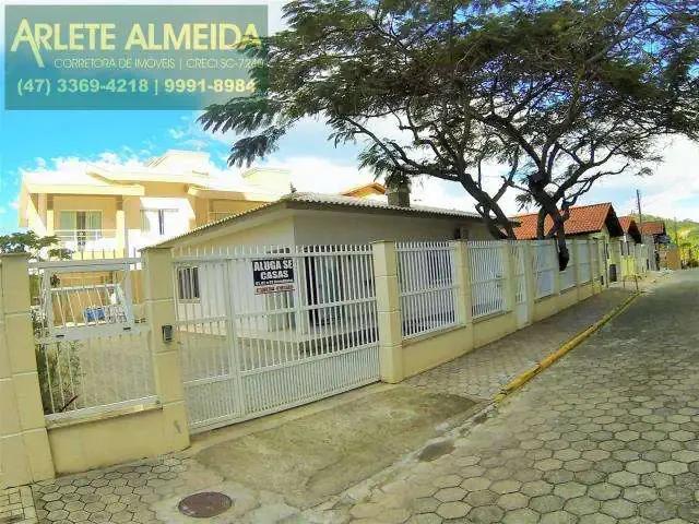 Casa aluguel em Região Geográfica Imediata de Itajaí, Bombinhas