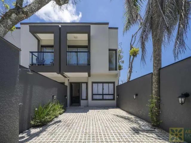 Casa aluguel em Região Geográfica Imediata de Itajaí, Bombinhas
