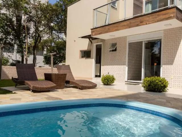 Casa aluguel em Região Geográfica Imediata de Itajaí, Bombinhas