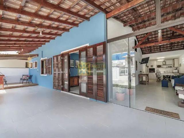 Casa aluguel em Região Geográfica Imediata de Itajaí, Bombinhas