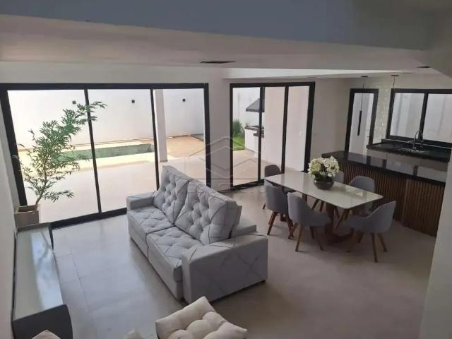 Casa aluguel em Região Imediata de Botucatu, Botucatu