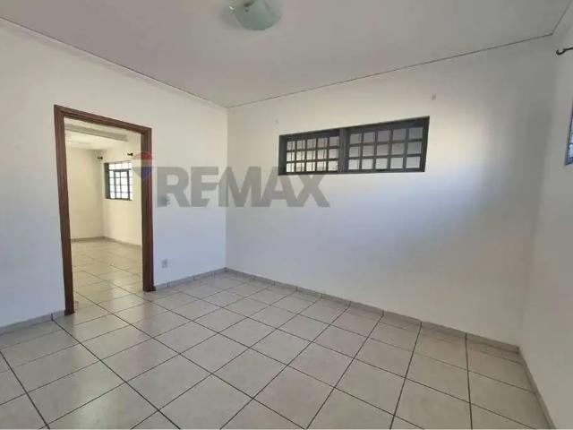Casa aluguel em Região Imediata de Botucatu, Botucatu