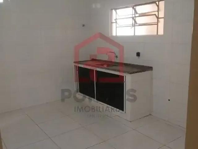 Casa aluguel em Região Imediata de Botucatu, Botucatu