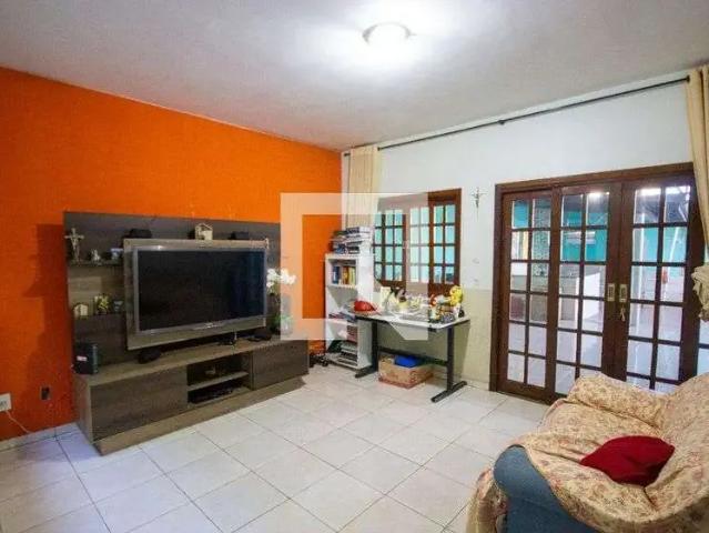 Casa aluguel em Região Geográfica Imediata do Distrito Federal, Região Integrada de Desenvolvimento do Distrito Federal e Entorno
