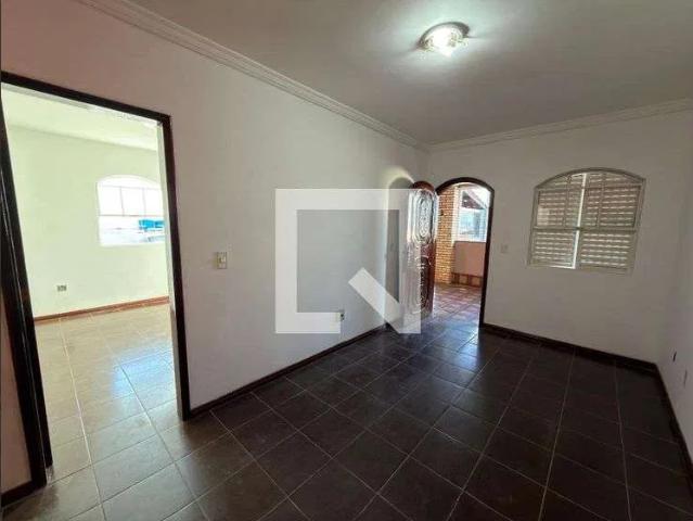 Casa aluguel em QNM 24, Ceilândia